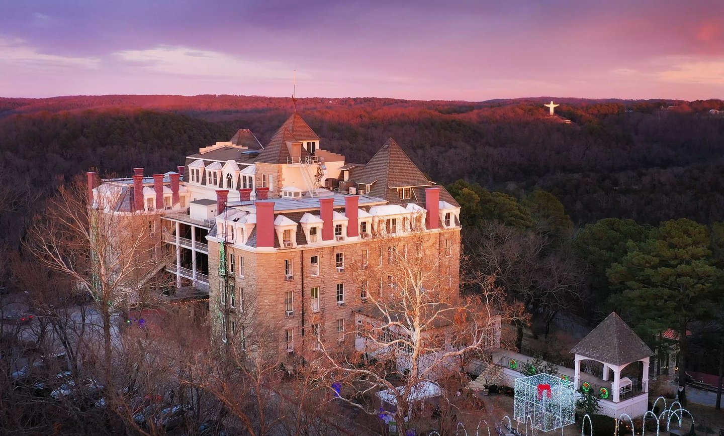 Crescent Hotel Eureka Springs Arkansas Weddings